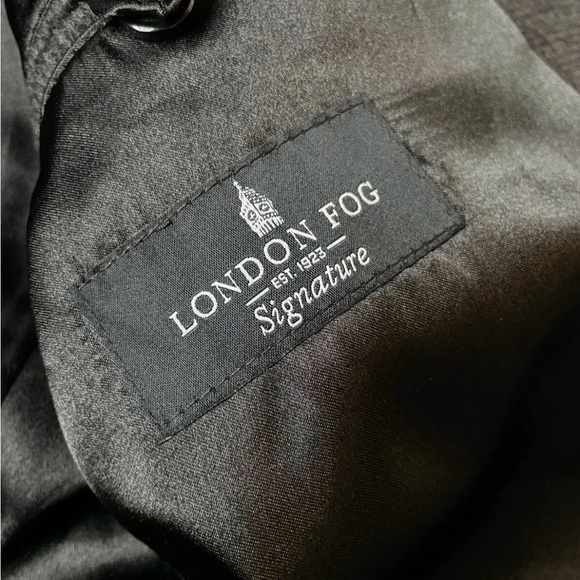 London Fog Signature Wool Overcoat Jacket! Sz 44R! MSRP: $250! - Picture 4 of 13